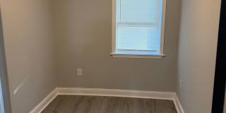1271 Limit Avenue $650 Available Room (Shared Bath) Gallery 11