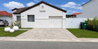 680 NW 124th Pl Gallery 1