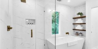 3882 The Ascent NE Gallery 22