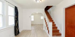 Cape Cod with huge yard-Move in Now Cape Cod with huge yard-Move in Now Gallery 8