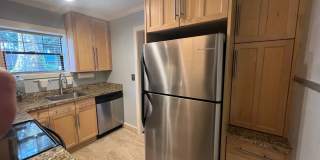 Charming North Capitol Hill Vintage Condo – Modern Comforts & Ideal Location Gallery 14