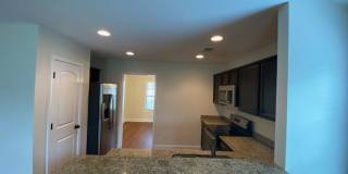 3 Bedroom 2 Bath home in LEXINGTON. Gallery 7