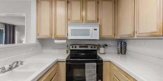 2 Bedroom Condo in Fashion Valley Gallery 4