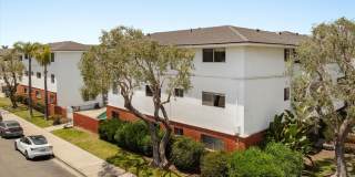 Available for July 1st - Sept 1 Move In - One Bedroom Apartments Gallery 51