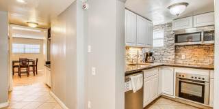 1701 ELM Street Gallery 86