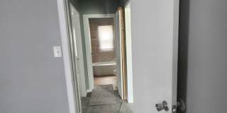One Level VERY updated Home with (1) Car Garage! Gallery 11