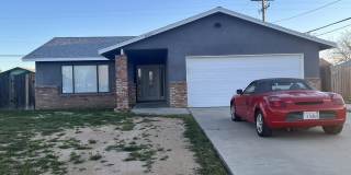 8512 Tamarack Avenue Gallery 1