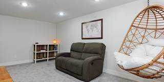 Updated Home in Mounds View 3BD 2Bath W/HUGE Backyard!! Gallery 12