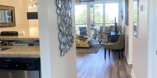 18 Royal Palm Way Gallery 3