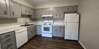 504 S Sweetbriar Drive, 504-2 Gallery 1