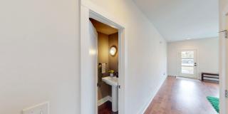 1220 Lomax Avenue Gallery 7