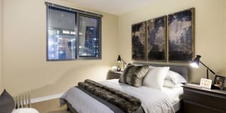 Wilshire Vermont Gallery 15