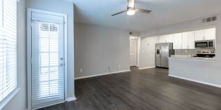 2100 Defoors Gallery 8