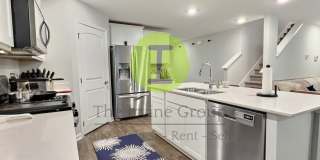 Stunning 5 Bed, 3 Bath Home Built in 2023. Close to Maxwell! Gallery 21