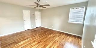 105 Artist Lake Drive Gallery 11