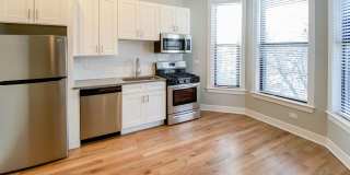 354 West Dickens Ave. Apt. Gallery 2