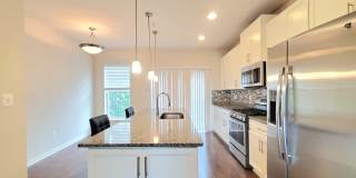 135 Prado Ln - 1 Gallery 6