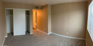 Nice 2 Bedroom in  Phoenix Gallery 16