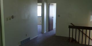 Widefield side entry bi-level home. Widefield side entry bi-level home. Gallery 3