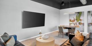 200 Main Gallery 16