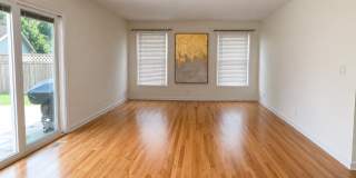328 Woodside Drive Gallery 31