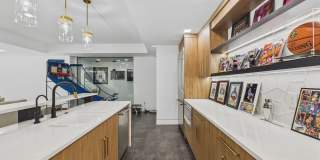 155 N Southmoor Dr Gallery 35