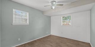 2612 E Auburn Street Gallery 10