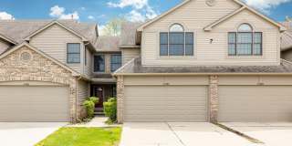 45085 Horseshoe Circle Gallery 1