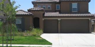 Lovely Two-Story Home with a Pool Lovely Two-Story Home with a Pool Gallery 1