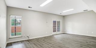 22616 WELBORNE MANOR Square Gallery 36