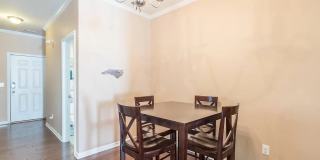 Room in 4 Bedroom Home at Warm Springs Ln Gallery 16
