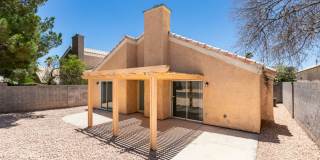 Charming 3-Bedroom Home with Covered Patio Gallery 38