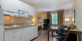 Atlanta - Perimeter - Peachtree Dunwoody Gallery 3