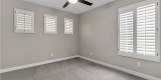 1712 Estrella Street Gallery 40