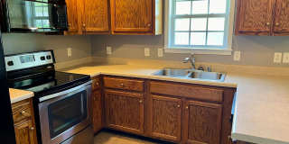 3 Bed, 2 Bath with Vaulted Living Room, Walk-In Shower, and Privacy-Fenced Yard Gallery 7