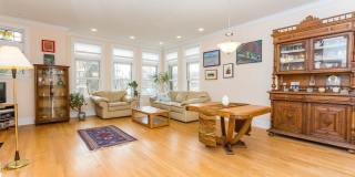 4113 N Southport Avenue Gallery 4