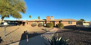 Romero Rd & Roger Rd - 3 bedroom 2 bath home , A/C and all appliances - Flowing Wells School District Gallery 1