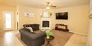 This adorable rental home holds all your favorite features for modern living in the up-and-coming city of Anne! Gallery 4