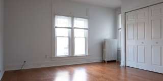 Beautiful home on West Wooster in Bowling Green Gallery 44