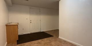 7 Chequeset Road Gallery 21
