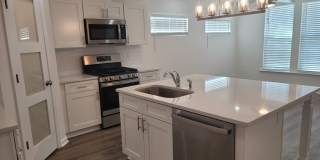 NEWER CONSTRUCTION! Modern NE 3/2.5 w/ Stainless Steel Appliances, Granite Counters, Washer, Dryer, & Resort Style Amenities! Avail JUNE 3rd for $2395/month! Gallery 8