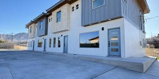 5940 Cadiz Street Gallery 1