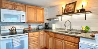 10548 Lake Drive #B Gallery 7