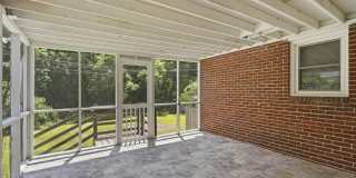 Move-in Ready 3 Bedroom Ranch Home in Eastway Park Gallery 41