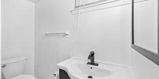 2420 NW I Street NW Gallery 15