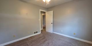 Gorgeous Corner lot Home for Rent! Gallery 17