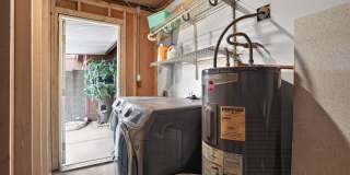 Charming 1BR Townhome in Phoenix Gallery 26