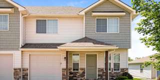 3 BR/2.5BA | Newly Renovated Single Family Home | 1-Car Covered Parking | Great backyard! Gallery 1