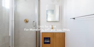 Townhome - 3 Bedrooms-2.0 Baths - Cudahy Gallery 7