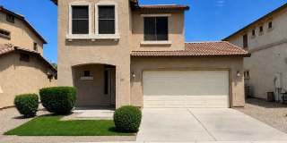 Spacious 3-Bedroom Glendale Home with Garage, Pool & Private Yard *NEW Carpets* Spacious 3-Bedroom Glendale Home with Garage, Pool & Private Yard *NEW Carpets* Gallery 1